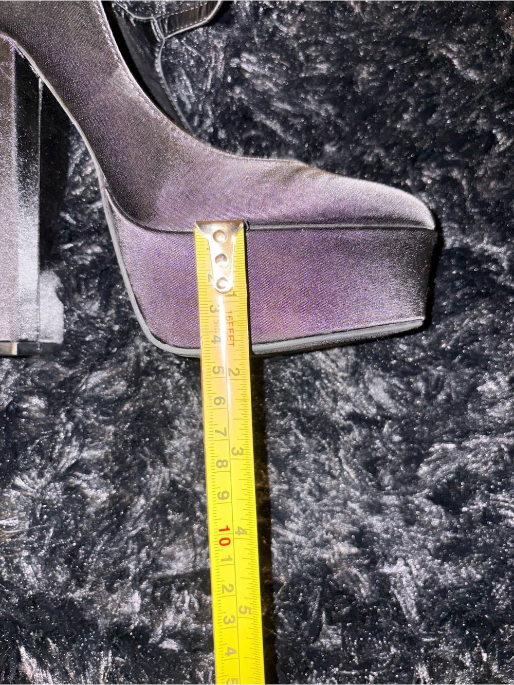 Heels - Picture 7 of 8